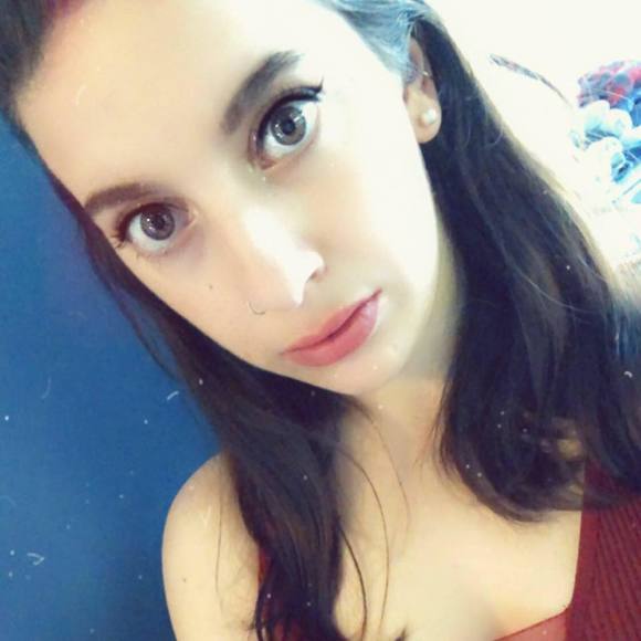 Meet your Posher, Jess - Picture 1 of 1